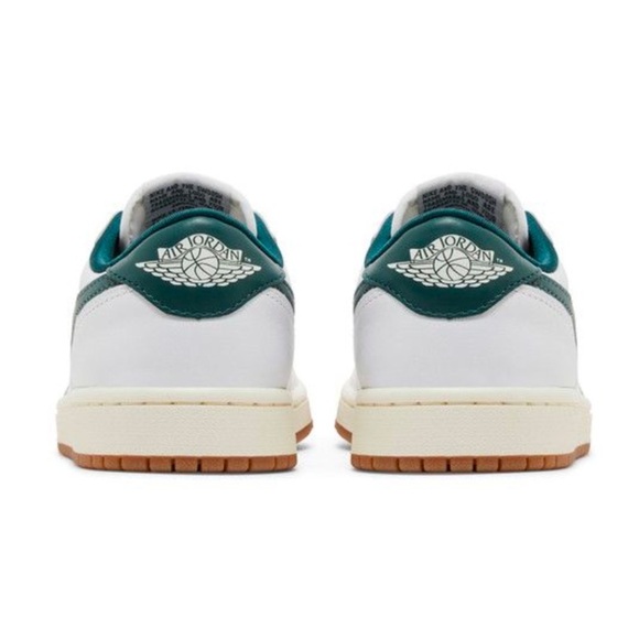 Nike
Jordan 1
Brand new - Picture 13 of 15